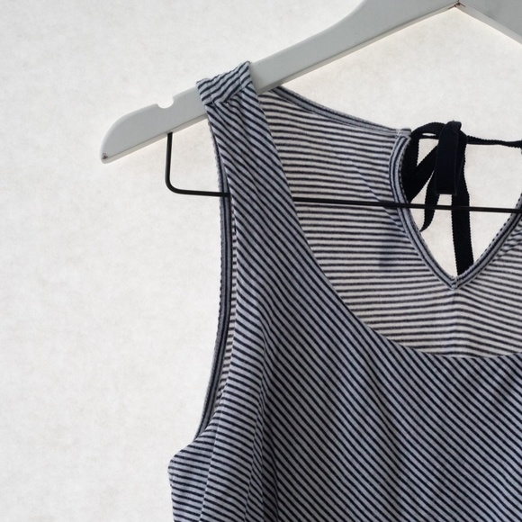 Tank top - Picture 2 of 2